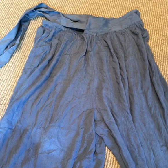 NWOT FREE PEOPLE sliver of light wide leg tie sides pants in blue size S/M - Picture 6 of 12